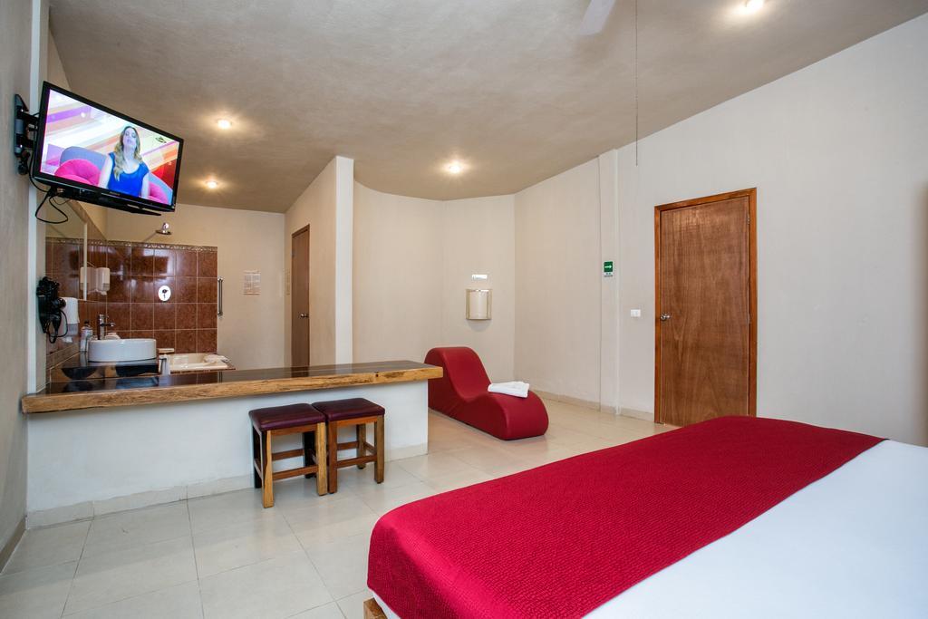 Auto Hotel Paraiso Inn Palenque Szoba fotó